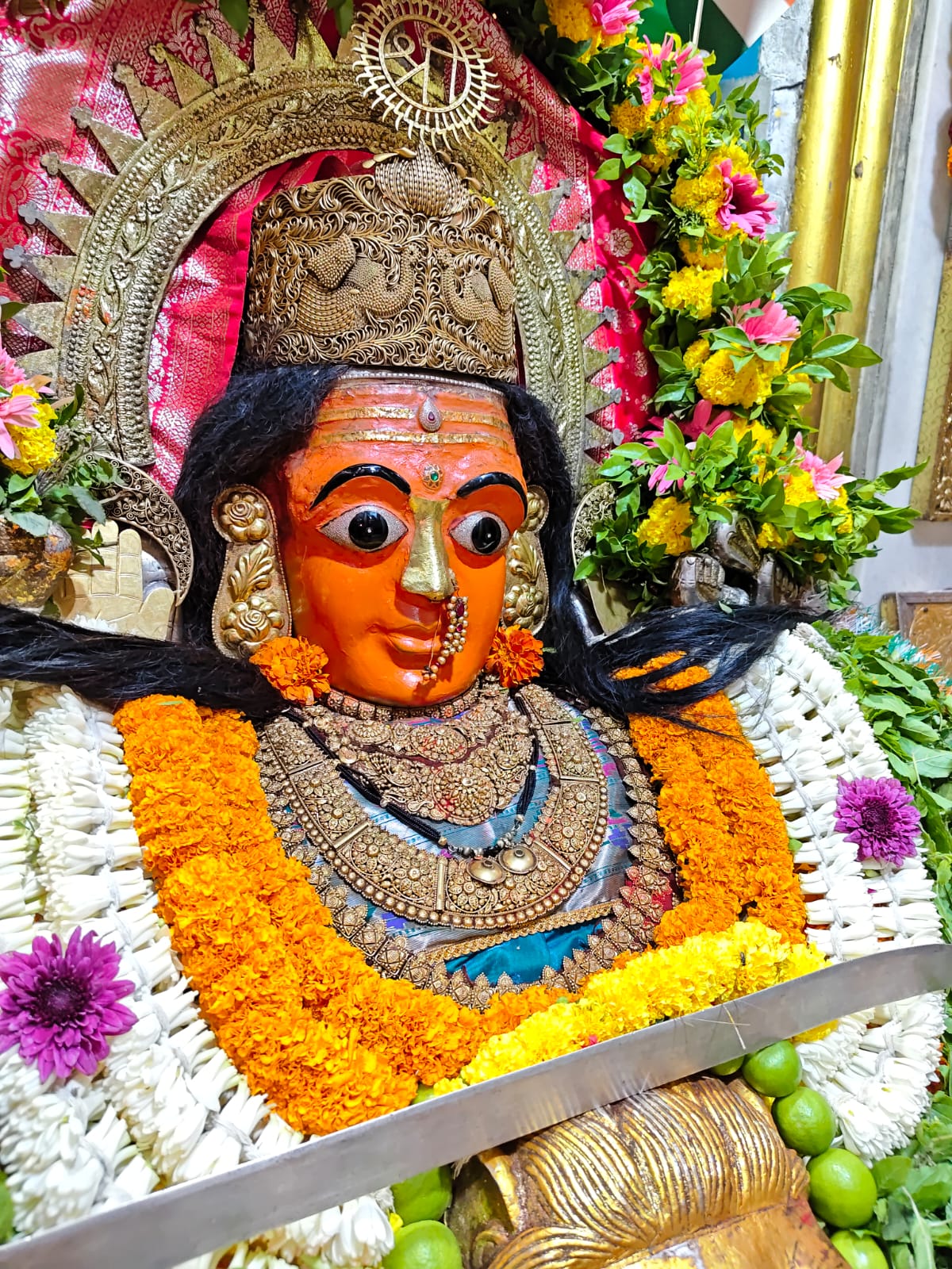 Mumbadevi Mandir festival celebration